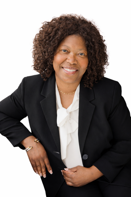 Stephanie Parkerton headshot